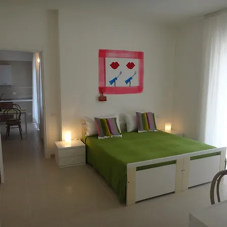 Residenza Ondanomala 4*