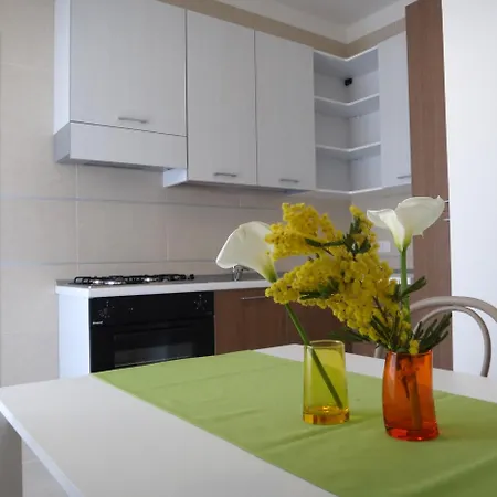 Residenza Ondanomala Aparthotel