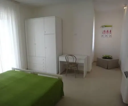 Residenza Ondanomala Aparthotel