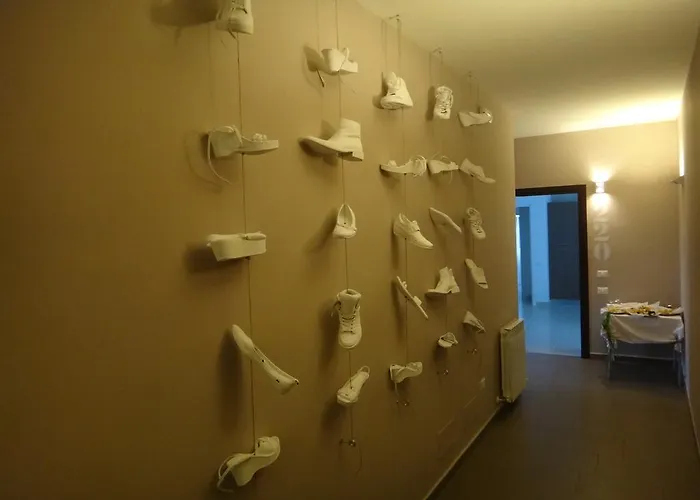 Residenza Ondanomala 4*