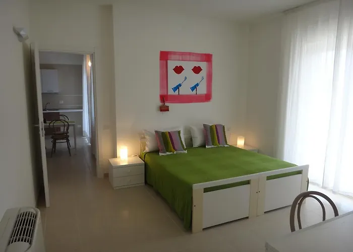 Residenza Ondanomala 4*